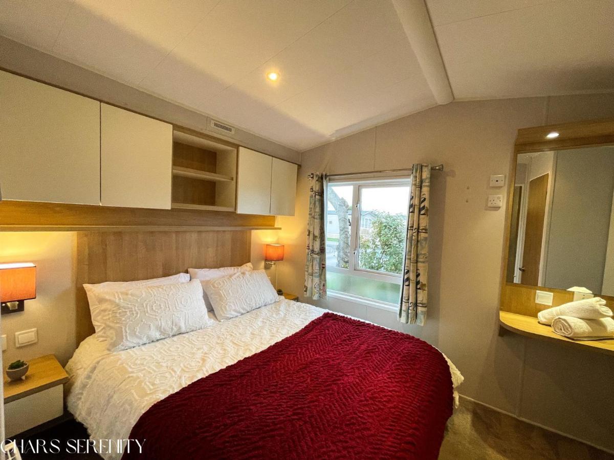 Lovely Holiday Home At Lyons Caravan Park! プレタティン エクステリア 写真